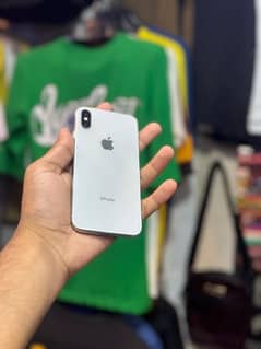 I phone x content me 03216456433 0