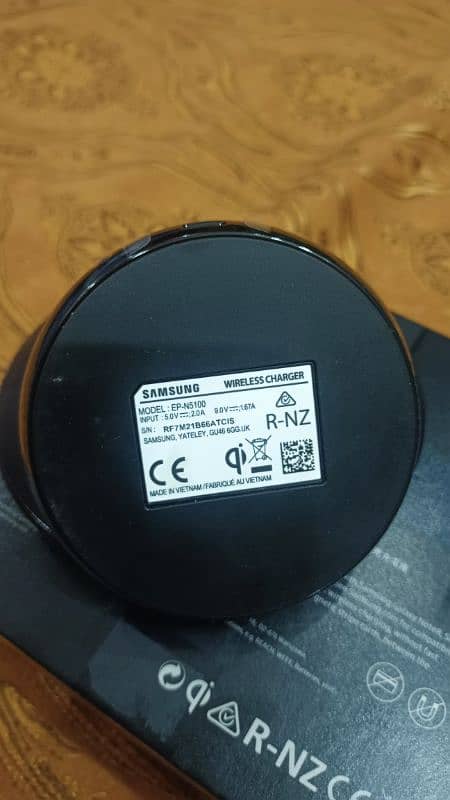 Samsung wireless fast charger for sale 9