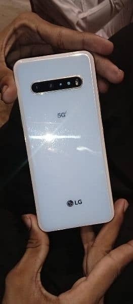 LG V60 WHITE COLOR 128 GB APPROVED exchange possible with any iphone 3