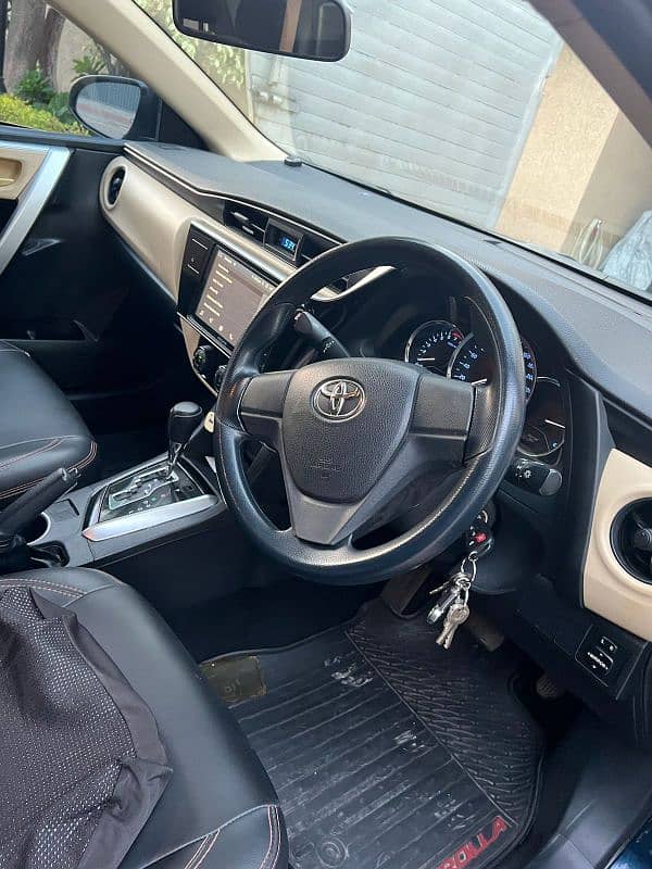 Toyota Corolla GLI 2019 3