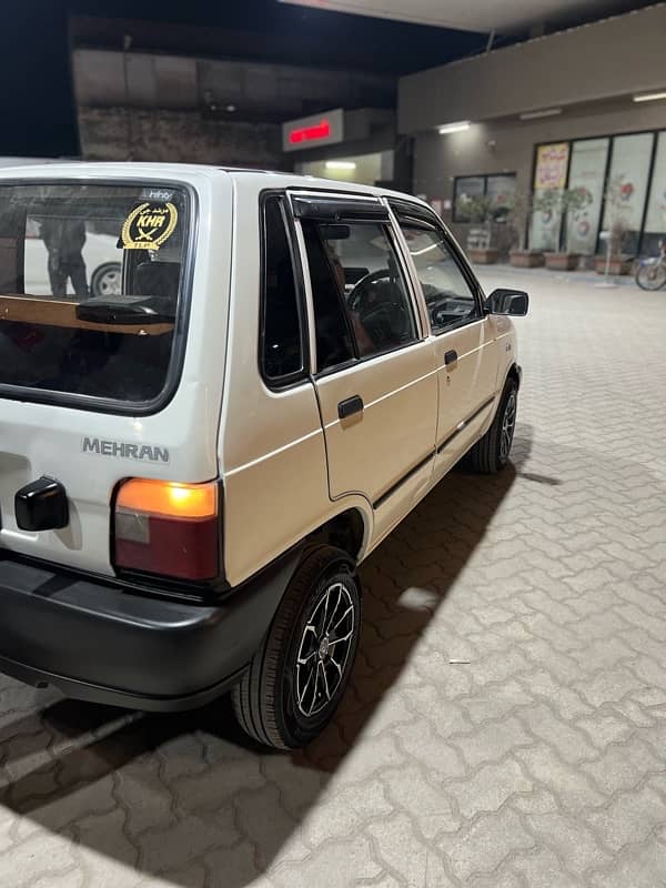 Suzuki Mehran VXR 2015 4