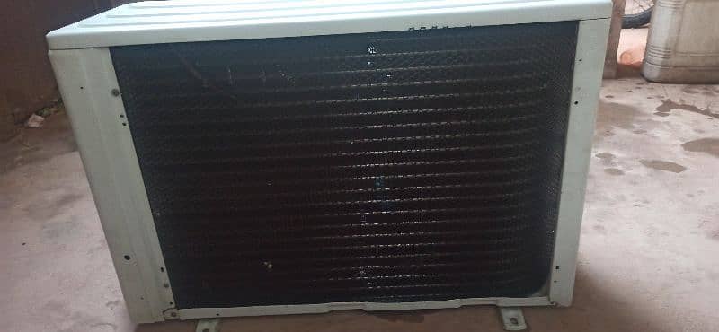 Kenwood 1.5 ton inverter AC heat and cool New Condition 5