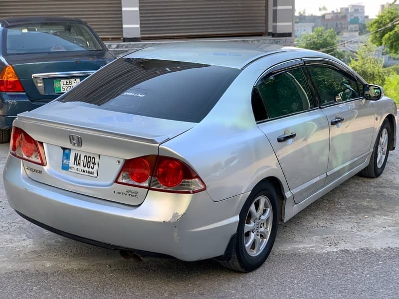 Honda Civic Oriel 2006 3