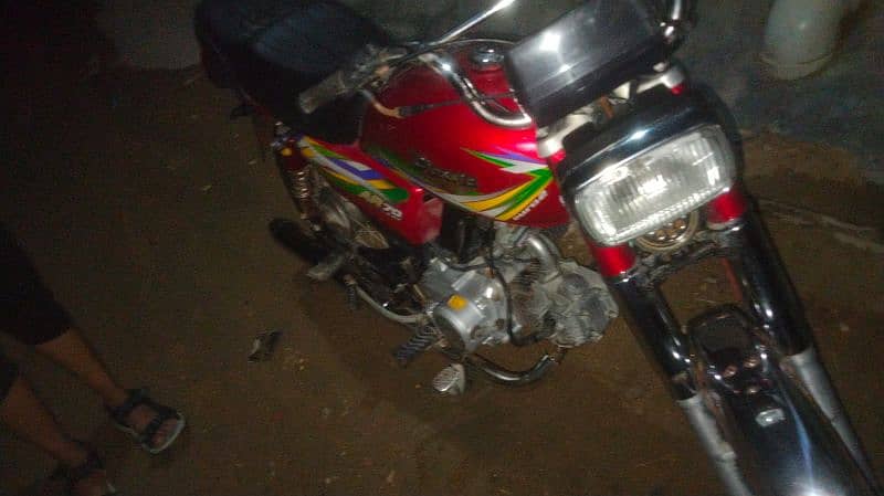 classic 2023 unregistered bike only 5months used 4