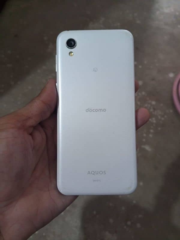 docomo Aquos 0