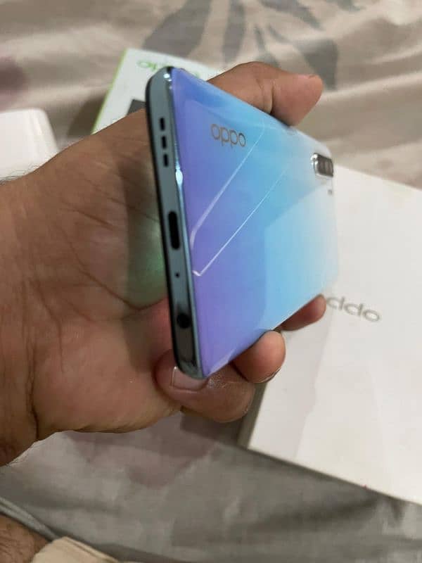 oppo f15 8/256 2