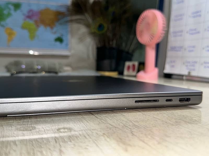 MacBook Pro M1 Pro 2021 6