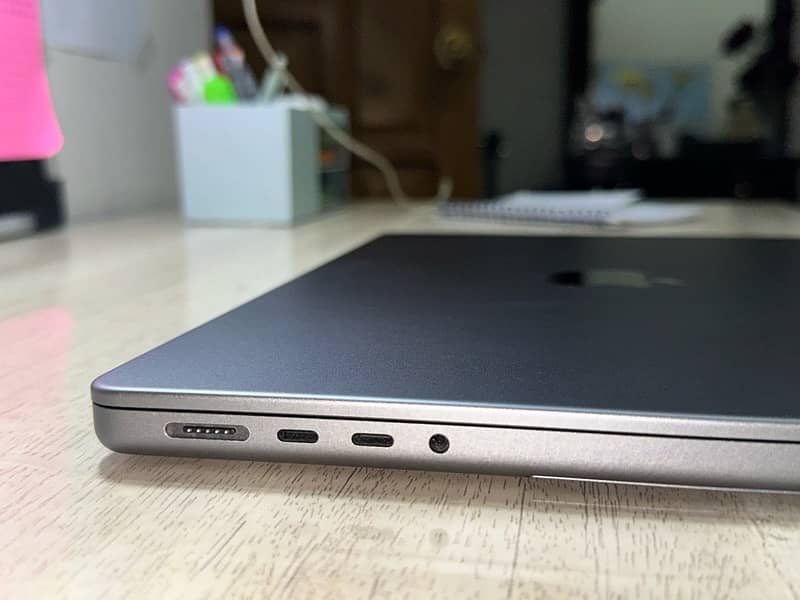 MacBook Pro M1 Pro 2021 7