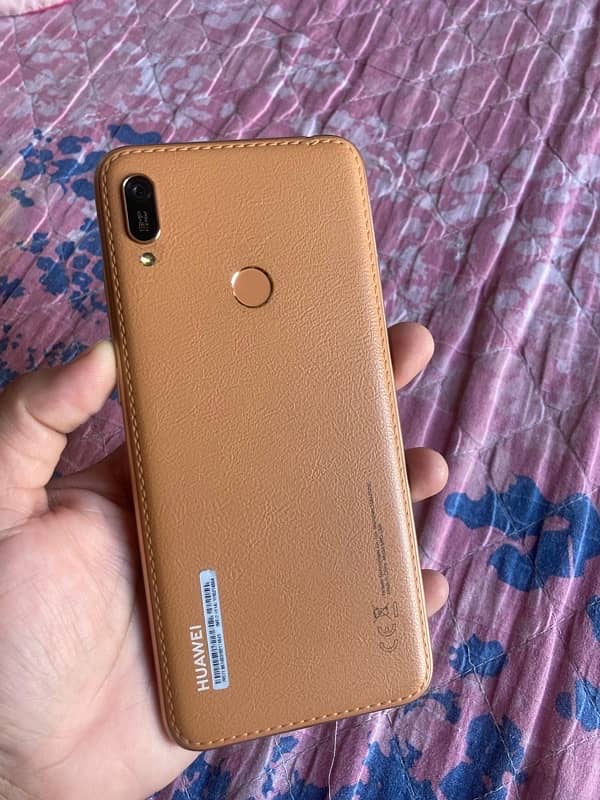 huawei y6 prime. . 1