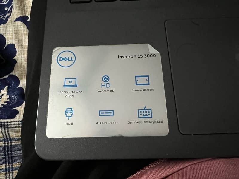 Dell inspiron 15 3000 11th gen with 12gb RAM and 256gb ssd 4