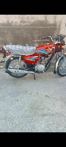 Honda 125 urgent sale geneion condition 3