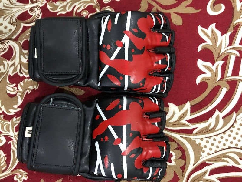 MMA gloves,cheap and primium quality 1