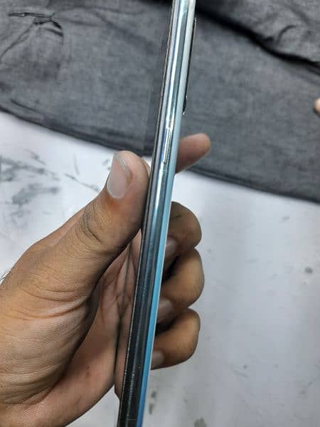 oppo F15 8/256 4