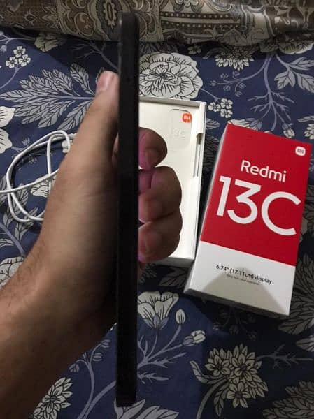 Redmi 13c 4/128 GB 7