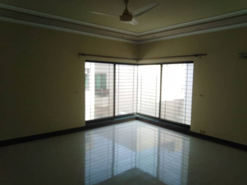 7 Bed Room Kanal House With BASEMENT For Rent In DHA Phase 5-A-Lahore 2