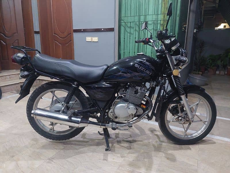 suzuki GS150 3