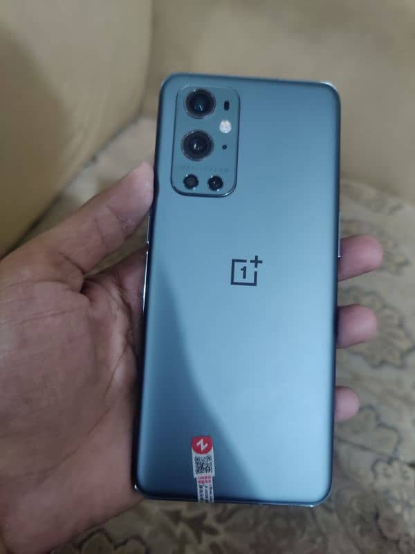 oneplus 9 pro A1 condition only lines in panel 256gb 4