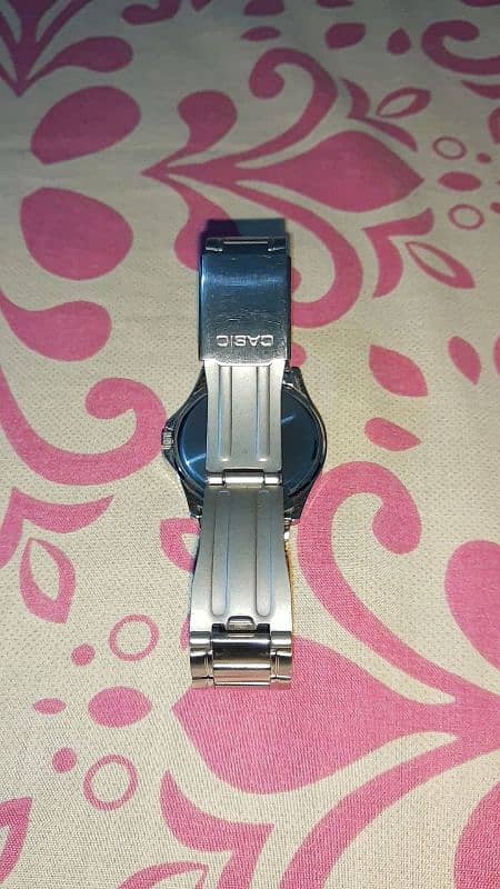 Casio watch MTP-1183 1