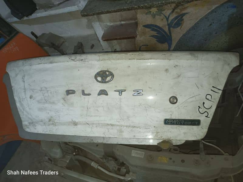 Toyota Platz 1999-2001 Fenders - Toyota Platz 2000 Trunk - Platz Parts 3