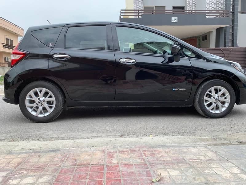 Nissan Note E Power 2018 4