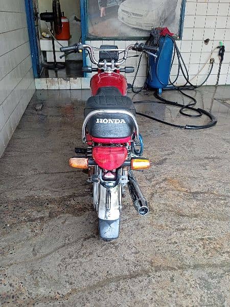 Honda CD 70 4