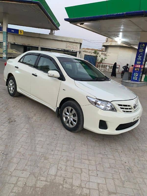 Toyota Corolla XLI 2013 3