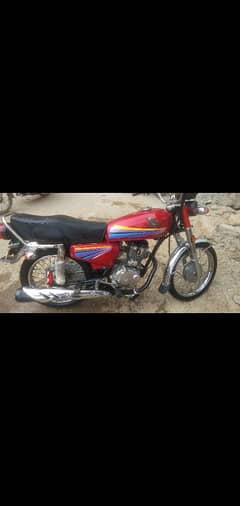 Honda CG125 MODEL 2001 . .