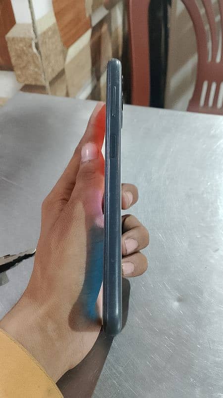 Samsung A13  4/128glass broken only working krha ha 5