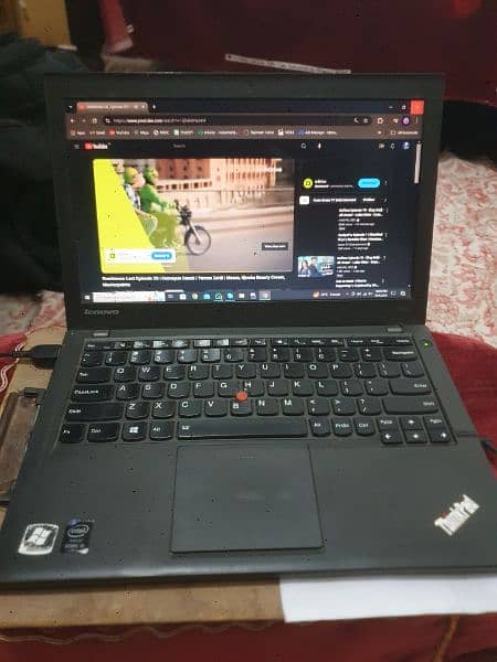 Lenove thinkpad  x240 7