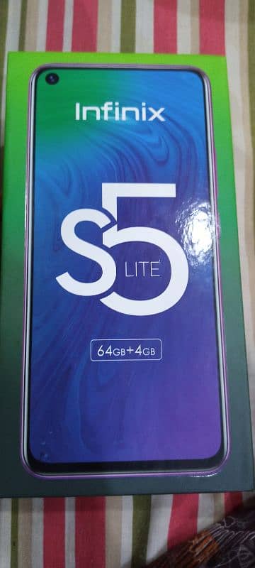 Infinix S5 lite 4 / 64 9