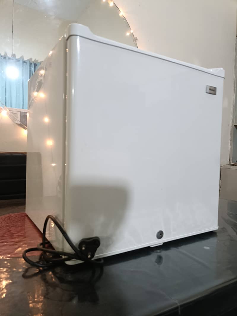 Bedroom/office Mini Fridge 1