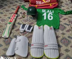 Full cricket kit with cricket bag and bat T shirt free