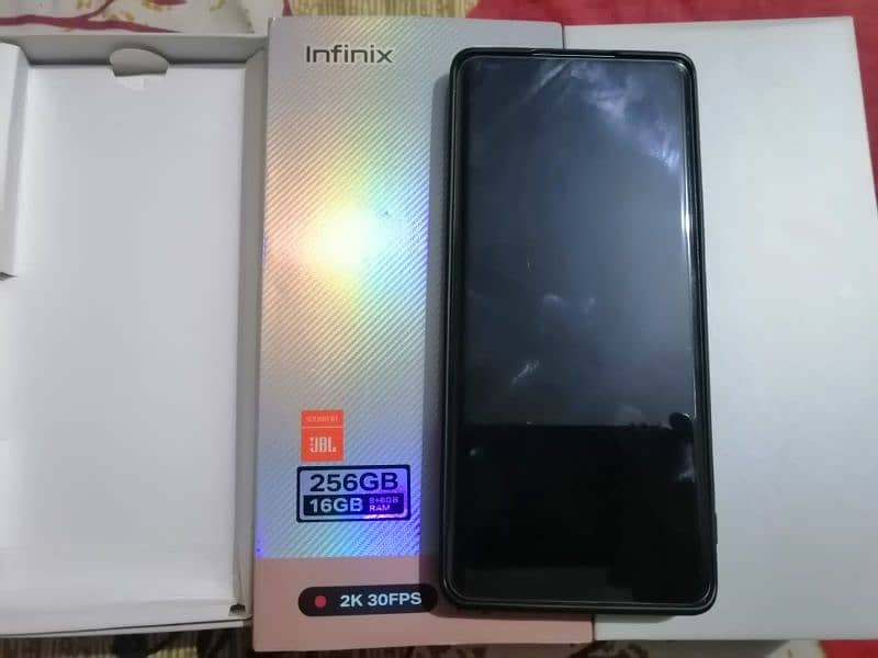 Infinix zero 30 12/256 4