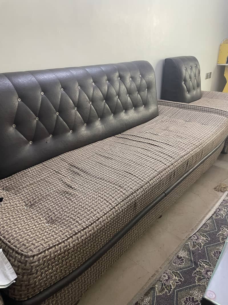 7 Seater used Sofa Set for sale 2