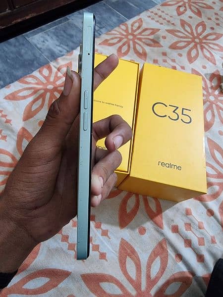 Realme c35 6