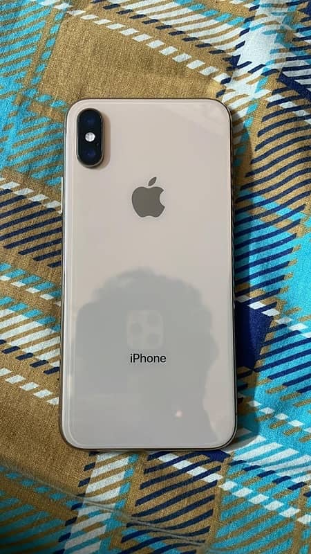 iphone xs 1