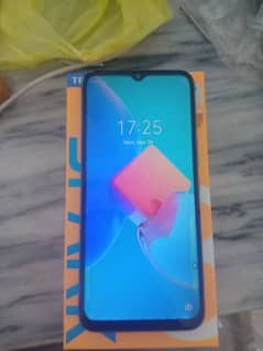 Tecno spark 8c with box