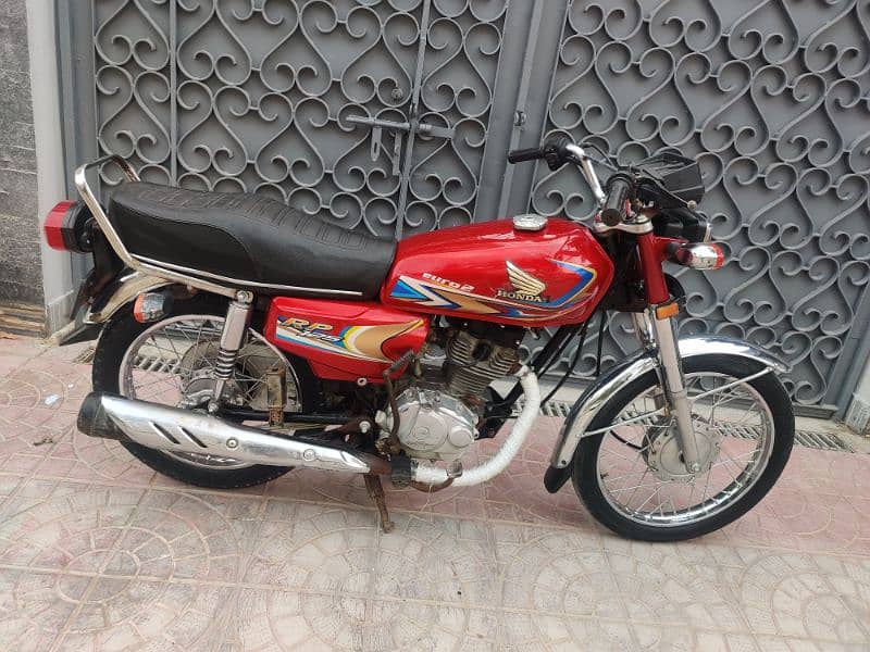 road price 125 model 2021 Karachi number all ok 3