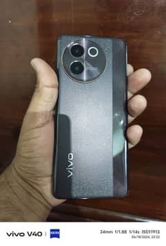 V30e brown colour