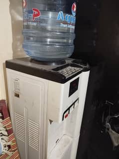 TCL Water Dispenser all Okay 0