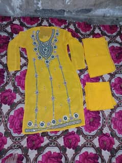 mehndi Dress one Time use