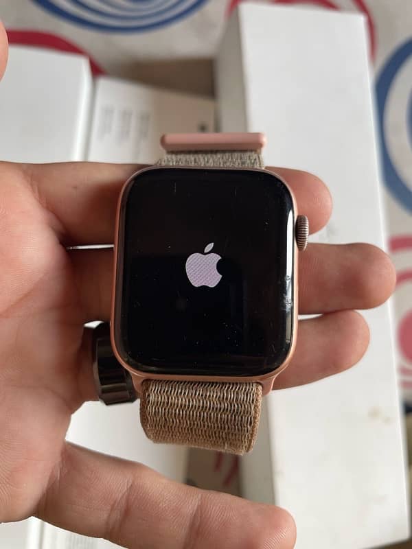 IPhone watch Series 4 With Box 1