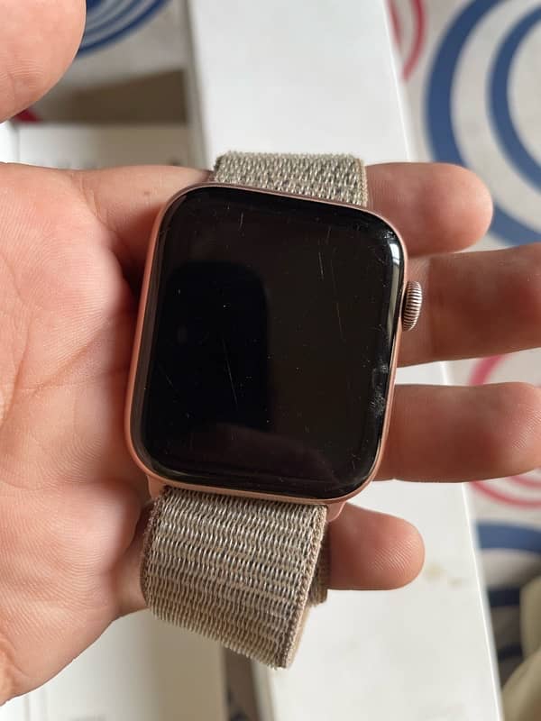 IPhone watch Series 4 With Box 4