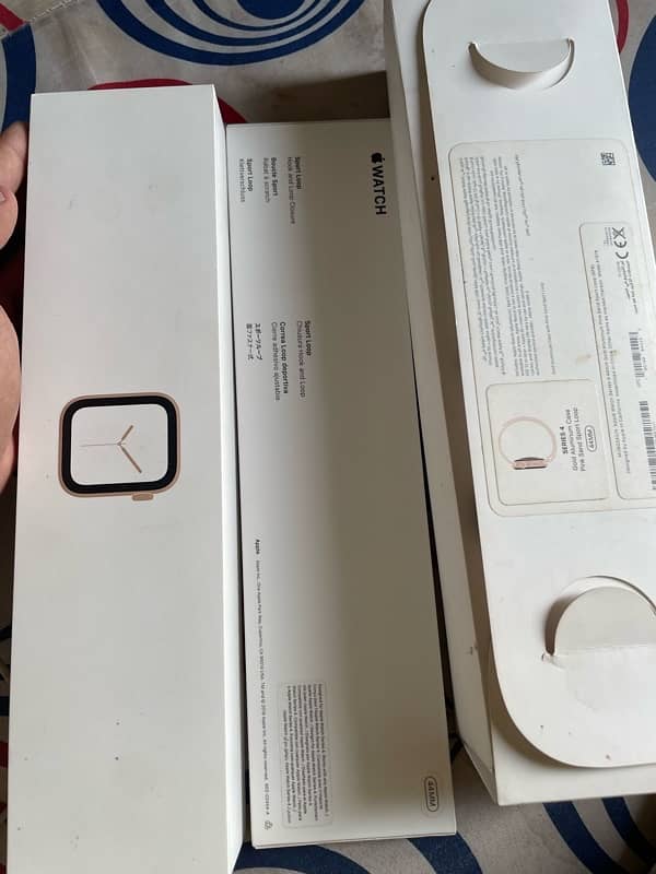 IPhone watch Series 4 With Box 5