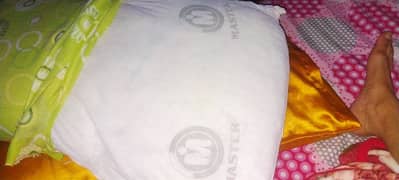 slightly used moltyfoam new 2 pillows for sale