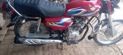 New condition Honda   sillanwali zila sorgdha.