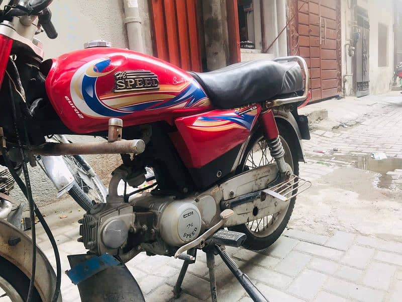 Hi Speed Bike in Good Condition 4