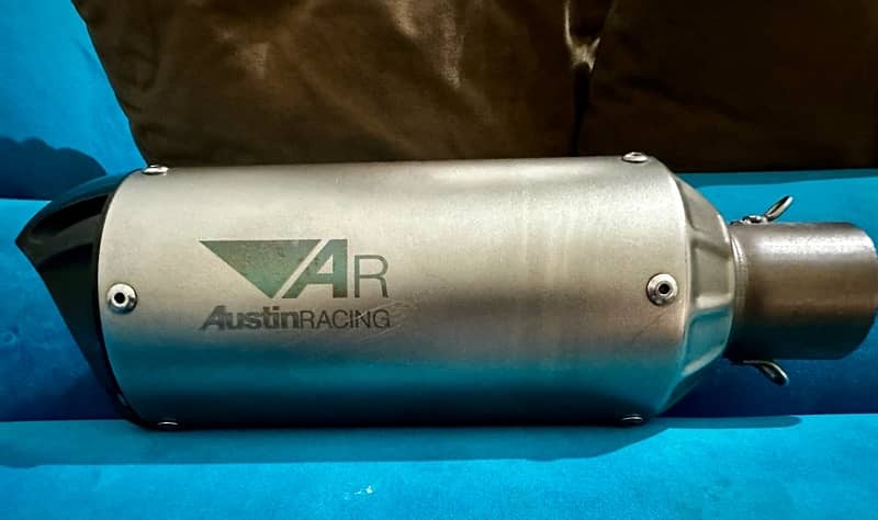 AR racing exhaust 1