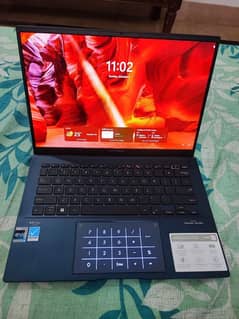 Asus Zenbook 14 oled laptop