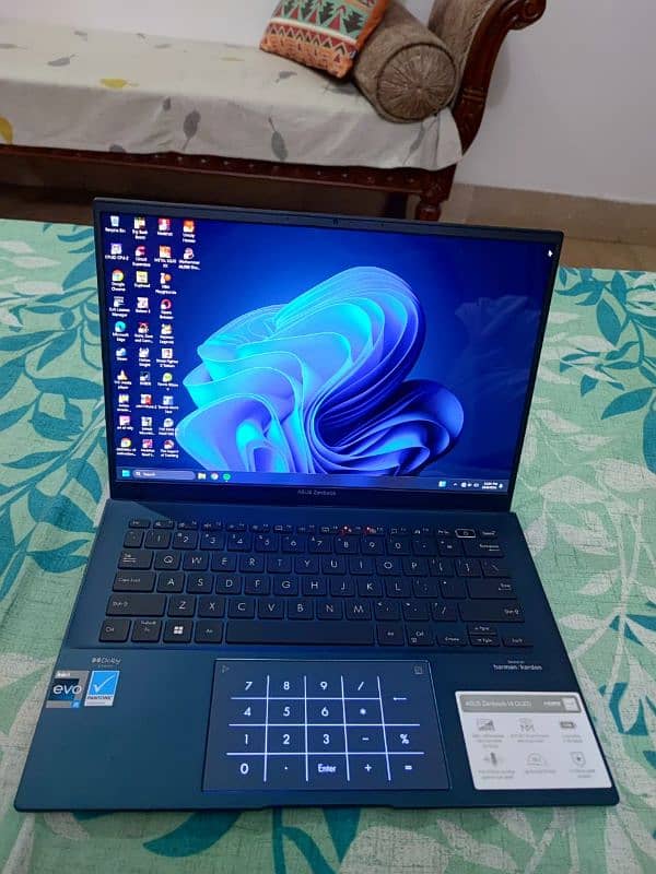 Asus Zenbook 14 oled laptop 2